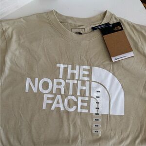 The North Face NWT Men's Beige Short Sleeve Tee Size Medium